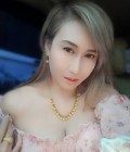 Dating Woman Thailand to อำเภอเมือง : Da, 41 years